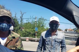 Khởi tố ba kẻ côn đồ đập phá ôtô ở trạm BOT Bắc Hải Vân