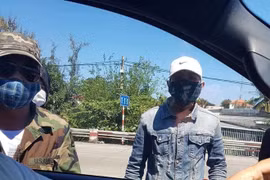 Khởi tố ba kẻ côn đồ đập phá ôtô ở trạm BOT Bắc Hải Vân