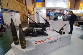 Cận cảnh dàn vũ khí hàng đầu Âu-Mỹ quy tụ tại Hà Nội