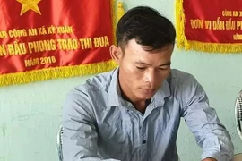 Công an viên đánh bé gái thiểu năng: “Chỉ đánh vài cái“