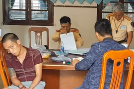 Thanh niên dương tính ma túy, trộm xe khách 16 chỗ 