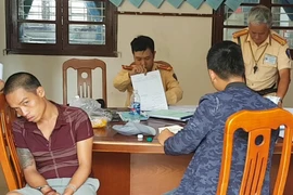 Thanh niên dương tính ma túy, trộm xe khách 16 chỗ 