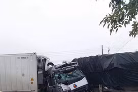 Tai nạn liên hoàn khiến 2 người tử vong tại Bình Thuận