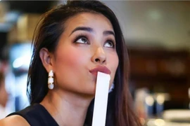 Phạm Hương cũng tiết lộ lí do thật sự phải từ bỏ Vbiz 