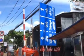 Loạt biển báo giao thông có cũng như không ở TP HCM