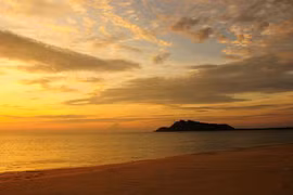 13 bãi biển hoang sơ ở Việt Nam phải khám phá ngay