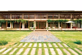 Cận cảnh biệt thự ca sĩ Mỹ Linh xây trên đất rừng phòng hộ