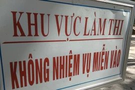 'Giá nâng điểm 1 tỷ': ai che chắn để họ ‘múa gậy vườn hoang’?