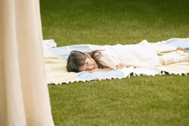 Cận visual 'xinh như thiên thần' của ái nữ Destiny