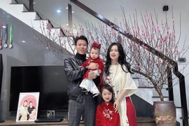 Muôn kiểu đón Tết Quý Mão của dàn sao bóng đá Việt Nam