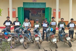 Đẩy mạnh tuyên truyền, quyết liệt đấu tranh thu hồi vũ khí, vật liệu nổ ở vùng biên giới Gia Lai