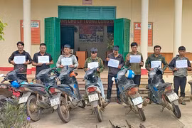 Đẩy mạnh tuyên truyền, quyết liệt đấu tranh thu hồi vũ khí, vật liệu nổ ở vùng biên giới Gia Lai