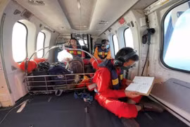 Phát hiện nhiều vật thể nghi của tàu VANDON ACE, 6 người vẫn mất tích