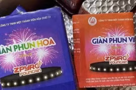 Pháo hoa Z121 'cháy hàng'