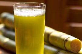 Uống nước mía mỗi ngày có tốt không?