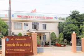 Lập hội đồng kiểm tra 'quà' Công ty Việt Á tặng Giám đốc CDC Bình Phước