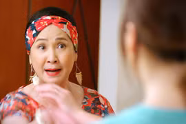 Vì câu nói này, tôi khiến mẹ chồng giận dỗi, bê bát ăn cơm riêng