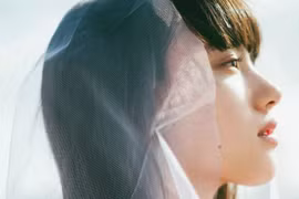 Trong lễ cưới, bố dượng nhấn mạnh 3 từ mà tôi bật khóc nức nở