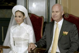 Sao Việt lấy chồng ngoại quốc: Người xa hoa, người đổ vỡ