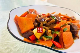 Bộ phận cực rẻ của con gà lại là món đại bổ