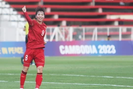 "Vệ binh” lớn tuổi nhất tuyển nữ Việt Nam và hành trình gian nan