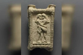 Nụ hôn đầu tiên trong lịch sử có từ 5.000 năm trước