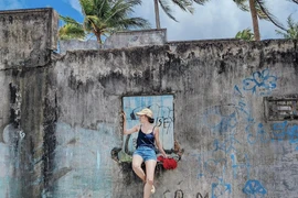 Đi Phú Quốc lễ 2/9, cô gái 9x bật mí cách ăn ngon, chơi lạ