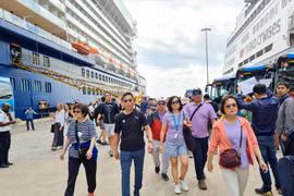 Vịnh Hạ Long là điểm đến yêu thích của du khách 2024