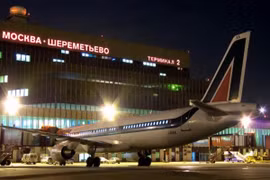 Thêm nhiều công dân EU bị Nga cấm nhập cảnh