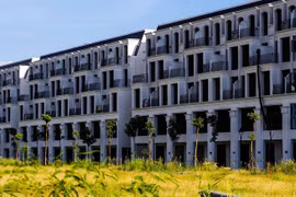 Cắt lỗ sâu, trả môi giới nửa tỉ, bất động sản phía Tây Hà Nội vẫn ế