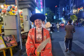  “Phố Tây” ngày cuối năm