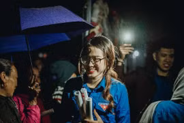 Soi nhan sắc đời thường đẹp “rụng tim” của tân Hoa hậu Việt Nam