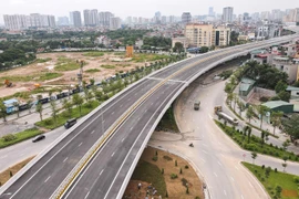 Bộ GTVT yêu cầu bàn giao cầu Thăng Long, đường Vành đai 3 cho Hà Nội