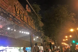 Hàng chục thanh niên hỗn chiến trong quán nhậu ở TP.HCM