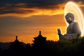 Nhà sư 81 tuổi nói: 'Trước Phật nói ba câu, điều xấu tan biến'