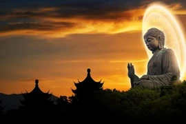 Nhà sư 81 tuổi nói: 'Trước Phật nói ba câu, điều xấu tan biến'
