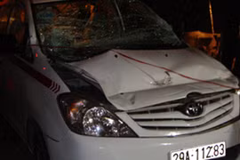 Khởi tố tài xế taxi băng đường sắt làm 9 người thương vong