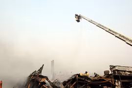 Cháy lớn ở nhà máy sản xuất vỏ điện thoại Samsung