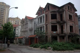 Chi tiền tỷ xây biệt thự... nuôi chó giữa Thủ đô