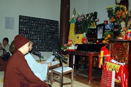 Lễ cầu vong nạn nhân vụ Cát Tường ở chùa Kim Liên