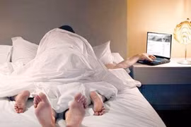 Quan hệ với trẻ em, thà đi tù chứ không bồi thường