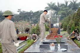 Tìm thêm đất cho nghĩa trang Mai Dịch