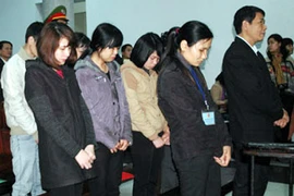 Hình ảnh mới nhất ở phiên tòa vụ nhân bản xét nghiệm