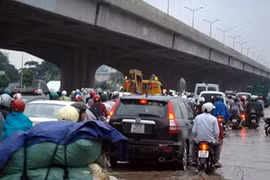 Đường phố nào ở Hà Nội hôm nay ngập nặng?