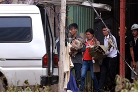 Hành trình tìm kiếm thi thể bé gái 3 tuổi chết thảm