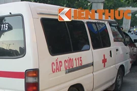 Giả xe cấp cứu 115, chở lậu bệnh nhân ngay giữa Thủ đô