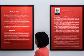 Triển lãm về Quốc huy Việt Nam