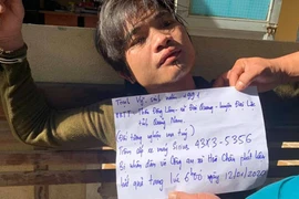 Thanh niên nghiện ma túy đâm cha, đánh đập con ruột bị vây bắt