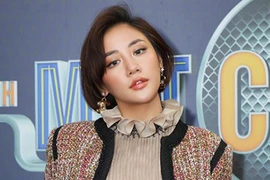 Văn Mai Hương đáp trả khi bị antifan chê hát dở hơn người bình thường