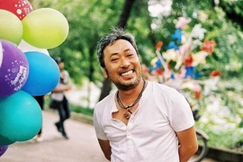 Đạo diễn Nguyễn Quang Dũng U45: Độc thân, sở hữu “tài sản khủng“